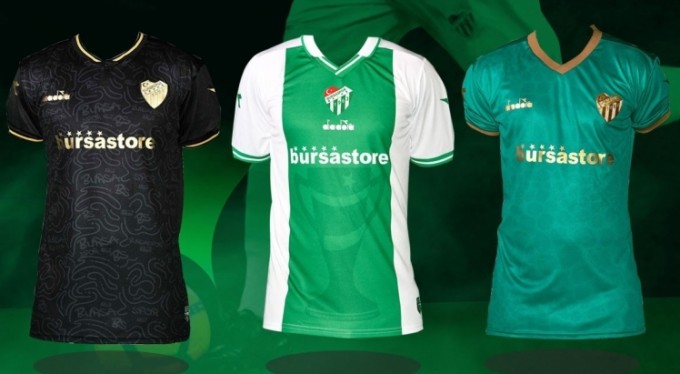 Yadigar formalar açık arttırmada