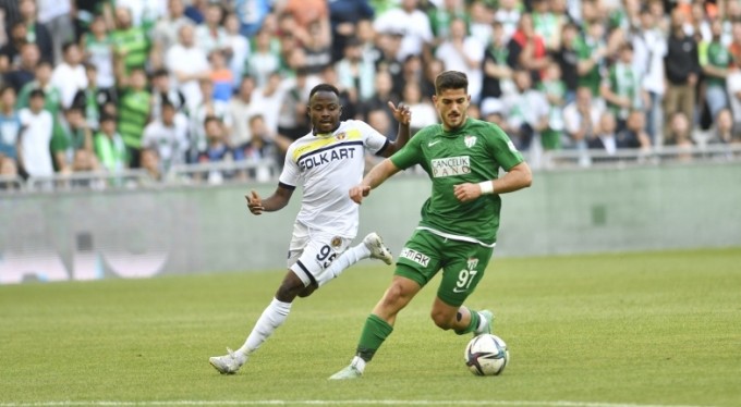 Bursaspor'u 895 bin kişi takip ediyor