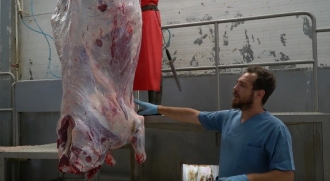 Mustafakemalpaşa'da uygulamalı kurban kesim kursu