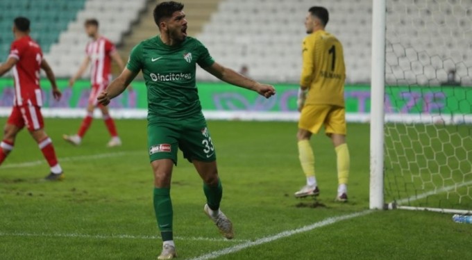 Nicolas Zalazar da Bursaspor'a veda etti