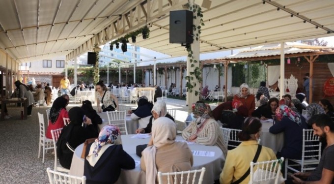 Başkan Işık, "İş arayanlara beklentilerine göre iş seçme olanağı sunuyoruz"