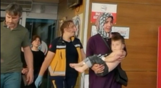 Çamaşır suyu içen çocuk hastanelik oldu