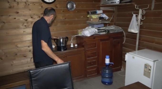 Bayram sakinliğini fırsat bildiler, 80 bin liralık malzeme çaldılar