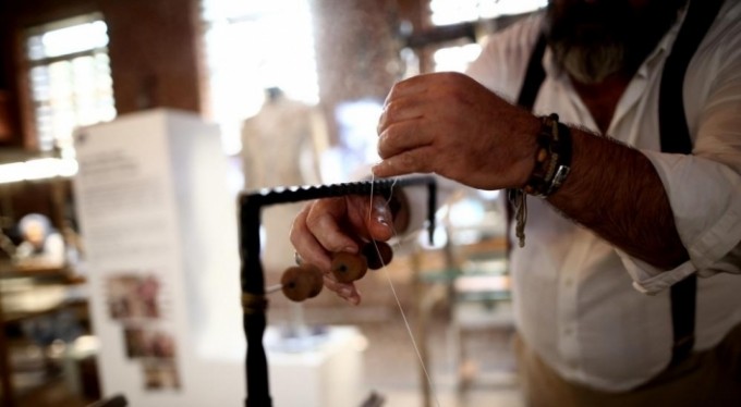 Tarihi ipekçilik merkezinde meslek sahibi oldular