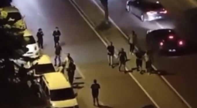 Laf atma kavgaya dönüştü