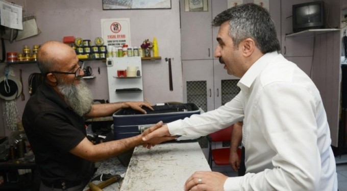 Başkan Yılmaz esnaf turunda