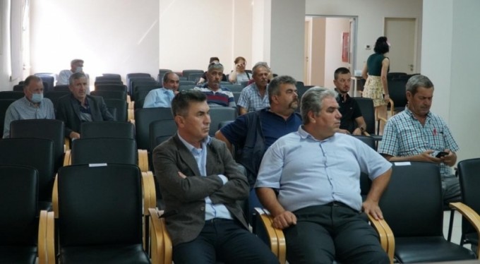 Mustafakemalpaşa'da dronlar çayır tırtılları için yükselecek