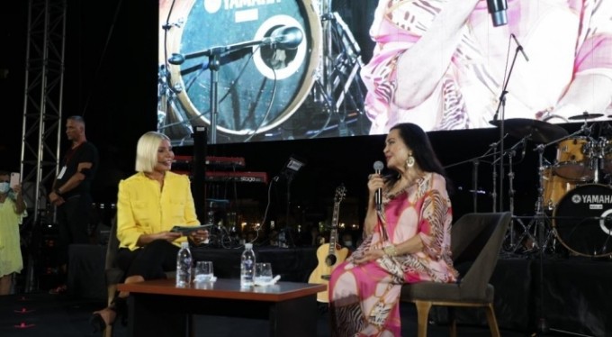 Gemlik Film Festivali'nin açılışını Türkan Şoray yaptı