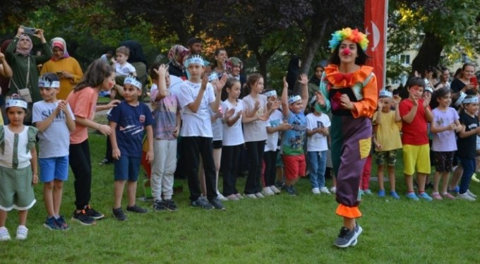 Geleneksel sokak oyunları Yıldırım'da yaşatılıyor