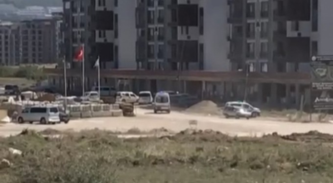 Bursa'da inşaat işçileri birbirine girdi