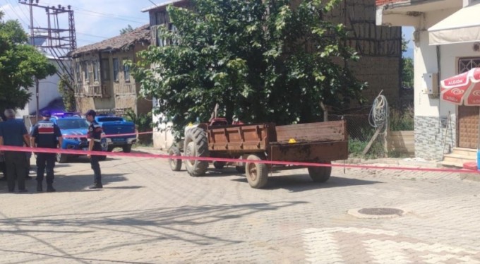 Dedesinin kullandığı traktörden düşen 7 yaşındaki Utku yaşamını yitirdi