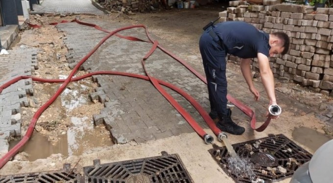 Mudanya'da selin yaraları sarılıyor