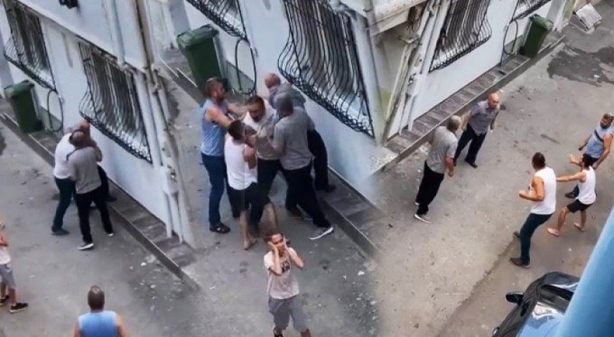 Bursa'da bıçaklar konuştu! Çocuk kavgasına büyükler karışınca...