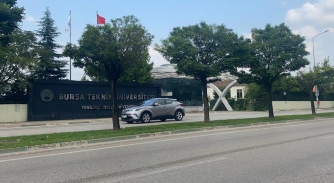 Bursa Teknik Üniversitesi'nde yangın paniği!