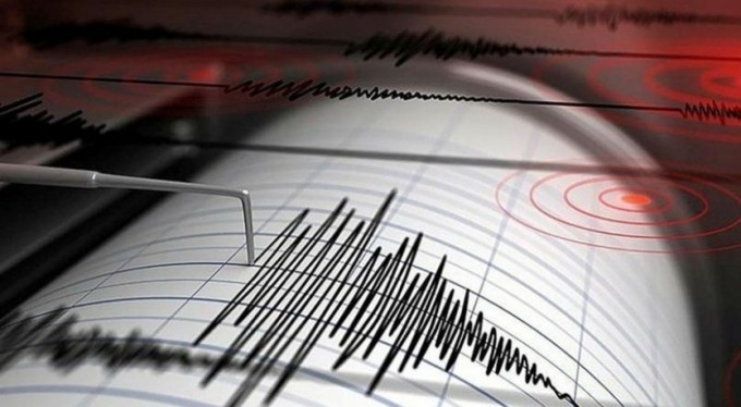Ege'de peş peşe depremler! 4,7 ve 5,1 büyüklüğünde