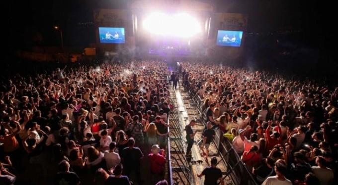 Nilüfer Müzik Festivali 60 bin kişiyi müzikle buluşturdu