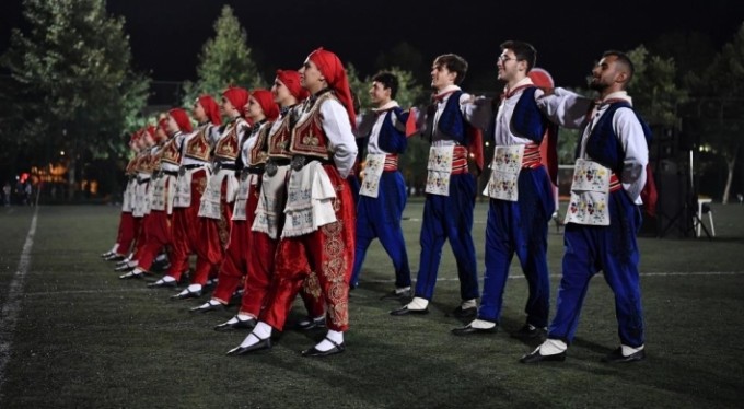 Osmangazi'nin mahallerinde şenlik var