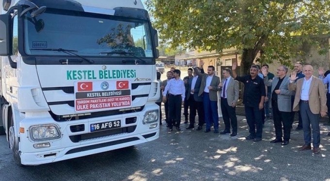 Kestel'den Pakistan'a insani yardım tırı