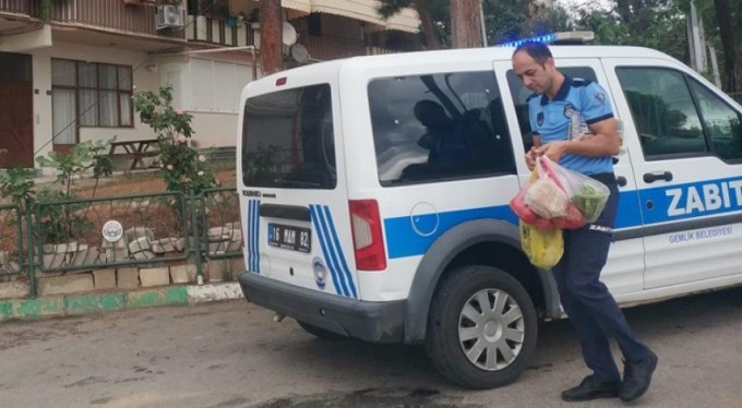 Gemlik'te zabıtasından şefkat eli