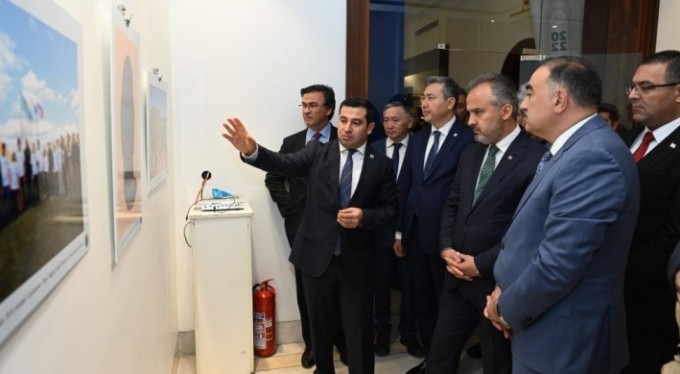 Bursa'da Dil Bayramı'nda anlamlı sergi