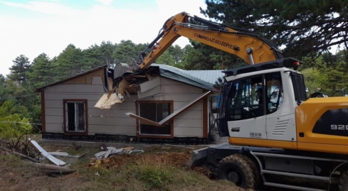 Osmangazi'de kaçak yapılaşmayla mücadele sürüyor