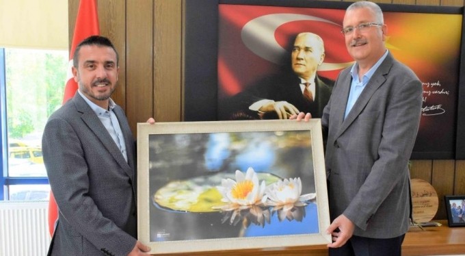 Bursa'nın iki belediye başkanı Karacabey'de buluştu