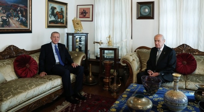 Cumhurbaşkanı Erdoğan, Bahçeli ile bir araya geldi