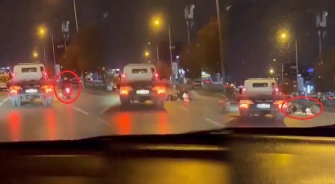 Bursa'da ölümden kıl payı kurtuldu! Yola düşen koli sonu oluyordu