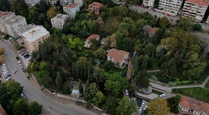 Başkan Alinur Aktaş, başkanlık konutunu yıkıp halka açıyor