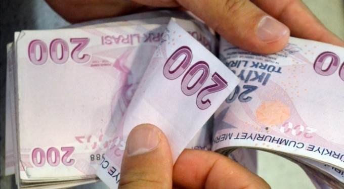 Erdoğan yılbaşını işaret etmişti! AK Partili isim asgari ücret için rakam verdi