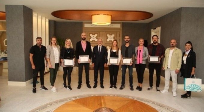 Başkan Erdem'den yoga eğitmenlerine teşekkür