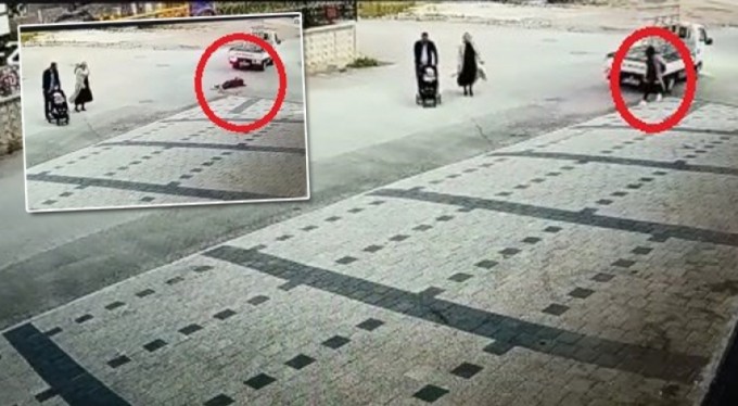 Bursa'da görünmez kaza! Yeleği kamyonetin kasasına takılınca...