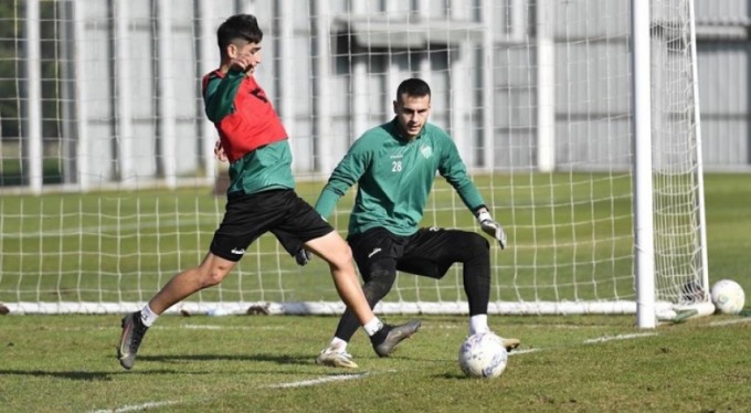 Bursaspor'da 24Erzincanspor maçı hazırlıkları sürüyor