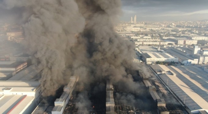 Bursa'da 13 saattir devam eden yangının boyutu gün ağarınca ortaya çıktı