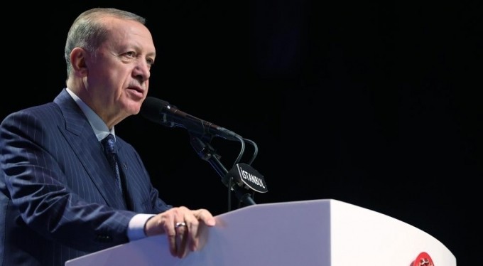 Cumhurbaşkanı Erdoğan: 'Bu işi çözelim, kadınlar anayasa korumasında olsun'