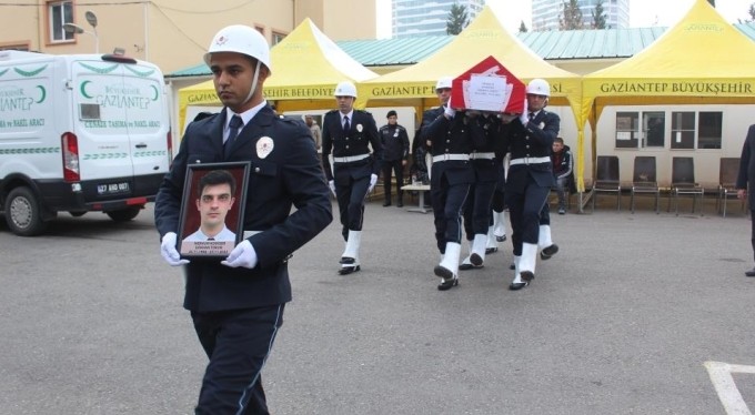 Kalp krizi geçiren Bursalı komisere acı veda!