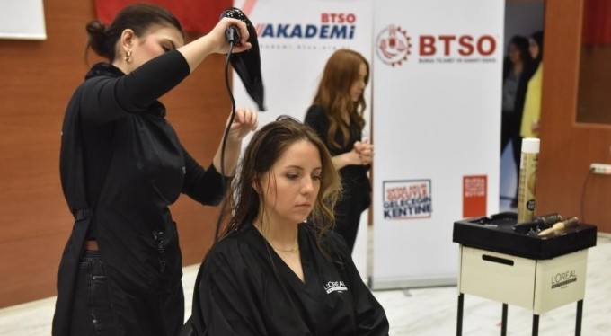 BTSO'dan geleceğin kuaförlerine eğitim