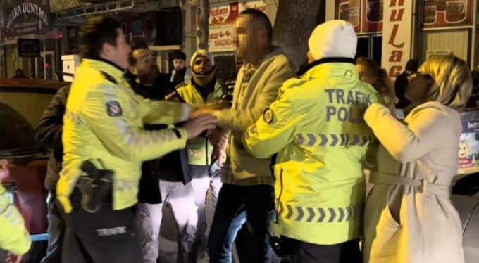 Bursa'da polisin zor anları! Alkol testini reddedince...