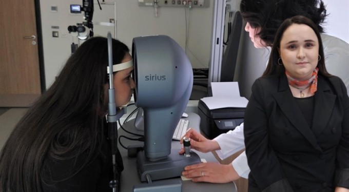 5 yıllık görme kaybı Bursa Şehir Hastanesi'nde son buldu