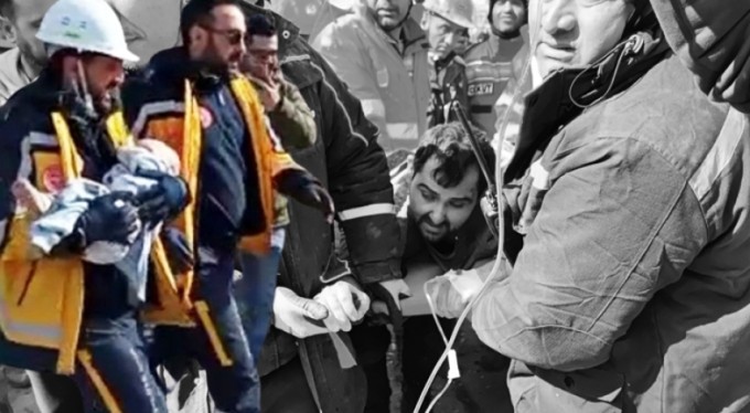 128'inci saatte çifte sevinç, baba ile bebeği sağ kurtarıldı