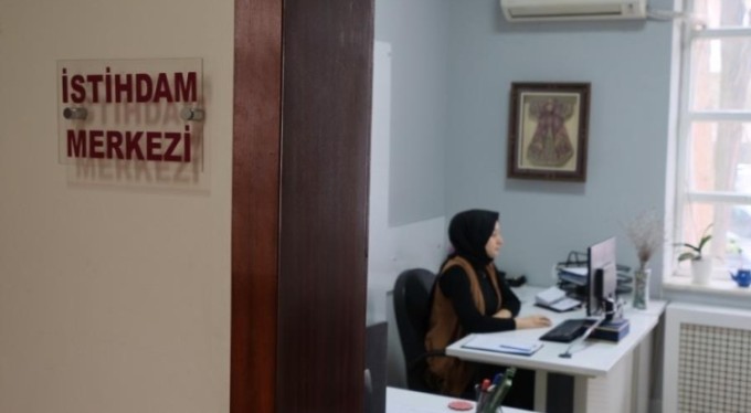 İşsiz kalan depremzedelere İnegöl Belediyesi'nden çağrı