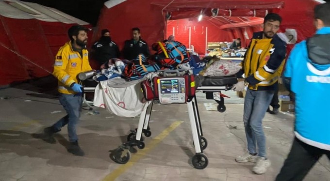 Hastaneler tedbir amaçlı tahliye edildi