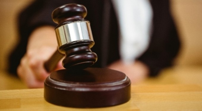 'Ahlaksız' sözü hakaret sayıldı