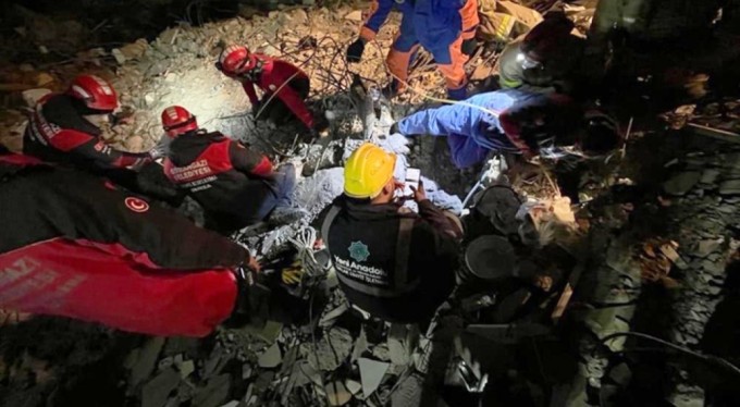 Deprem bölgesindeki arama kurtarma ekiplerini bekleyen tehlike: Sarkoidoz