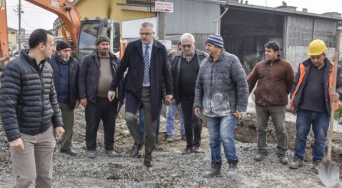 Karacabey'de yağmur suyu çalışmaları sürüyor