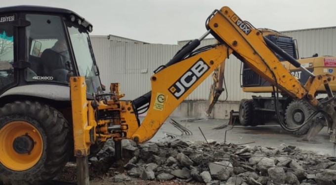 Gürsu'da bu yılın ilk iki ayında 8 kaçak yapı yıkıldı