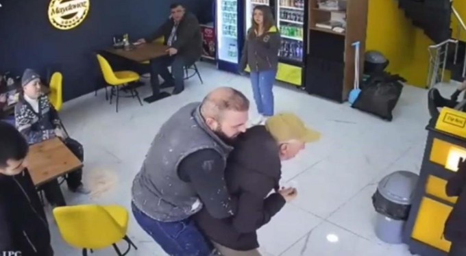 Hayat kurtaran hamle! O anlar anbean kamerada