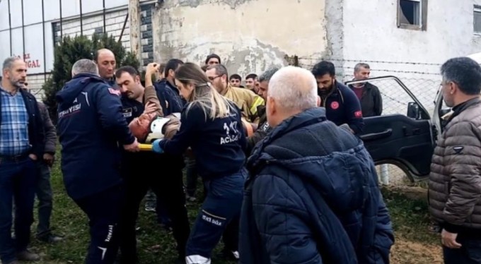 Bursa'da kazada can pazarı! Tır ile kamyonet çarpıştı