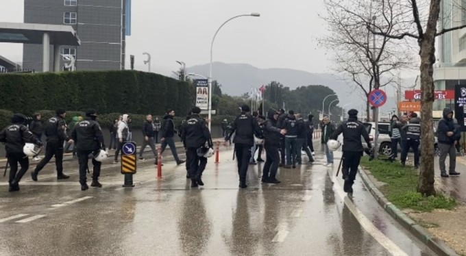 Bursa polisi maç öncesi olaylara izin vermedi