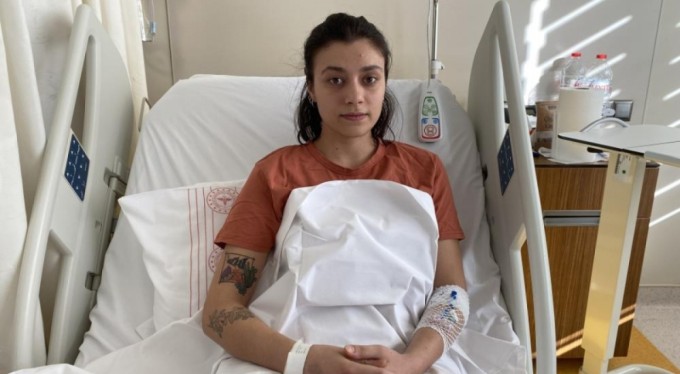 Sıcak su torbası bomba gibi patladı